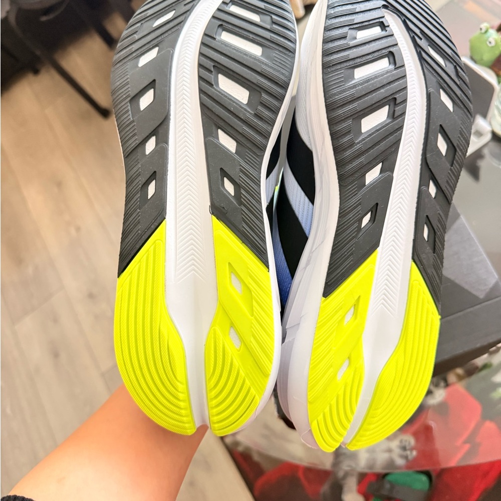 Adidas Questar 3 running sneakers White and Lime Green Sneakers size 12 or 28cm - Picture 9 of 12